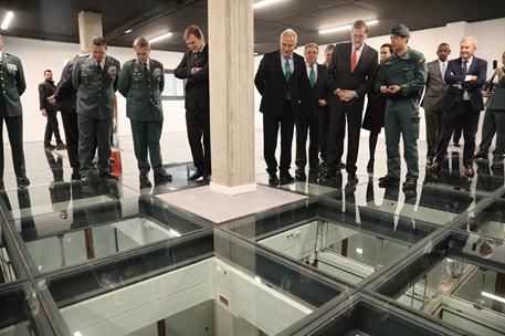 3/05/2018. Viaje de Rajoy a Logroño. El presidente del Gobierno, Mariano Rajoy, asiste desde la sala de cristales del Polígono de Experienci...