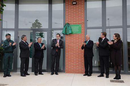 3/05/2018. Viaje de Rajoy a Logroño. El presidente del Gobierno, Mariano Rajoy, descubre una placa conmemorativa en la inauguración del Polí...