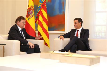 3/10/2018. Pedro Sánchez recibe al presidente de la Generalitat Valenciana. El presidente del Gobierno, Pedro Sánchez, y el presidente de la...