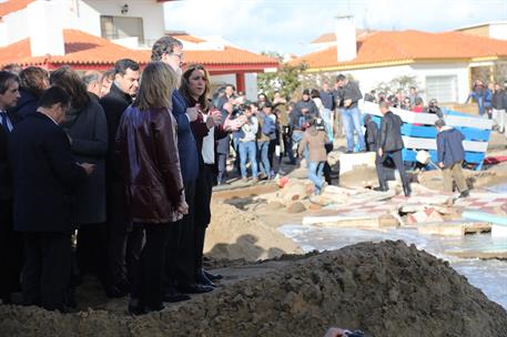 5/03/2018. Rajoy visita la costa de Huelva afectada por el temporal. El presidente del Gobierno, Mariano Rajoy, junto a la ministra de Emple...