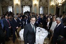 El presidente del Gobierno, Mariano Rajoy, en el almuerzo-coloquio del Foro ABC (Foto: Pool Moncloa)