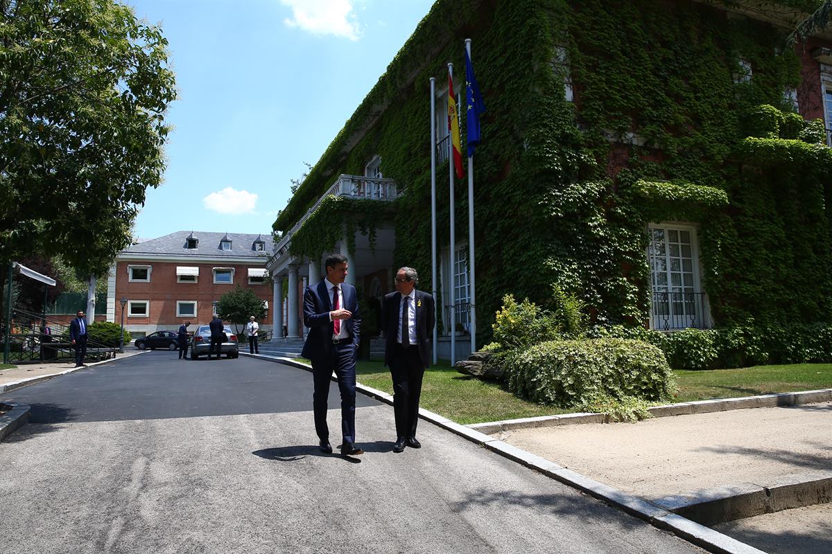 9/07/2018. Sánchez recibe al presidente de la Generalitat de Cataluña. El presidente del Gobierno, Pedro Sánchez, y el presidente de la Gene...