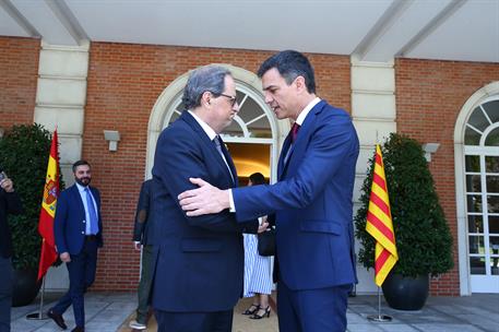 9/07/2018. Sánchez recibe al presidente de la Generalitat de Cataluña. El presidente del Gobierno, Pedro Sánchez, despide al presidente de l...