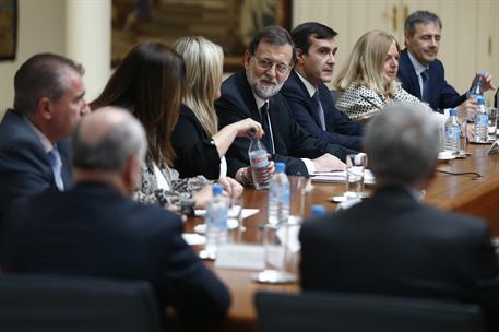 10/05/2018. Encuentro de Rajoy con víctimas del terrorismo. El presidente del Gobierno, Mariano Rajoy, junto a su jefe de Gabinete, José Lui...