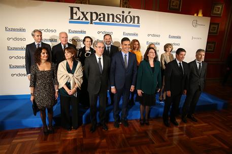 12/11/2018. Pedro Sánchez asiste al encuentro anual del diario Expansión. El Presidente del Gobierno, Pedro Sánchez, posa durante la celebra...