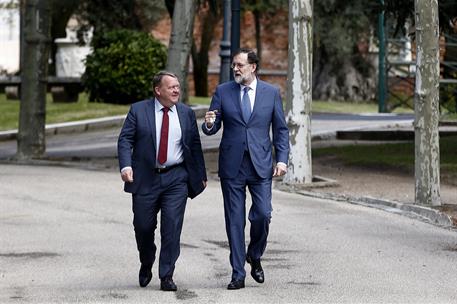 13/04/2018. Visita del primer ministro del Reino de Dinamarca. El presidente del Gobierno, Mariano Rajoy, pasea junto al primer ministro dan...