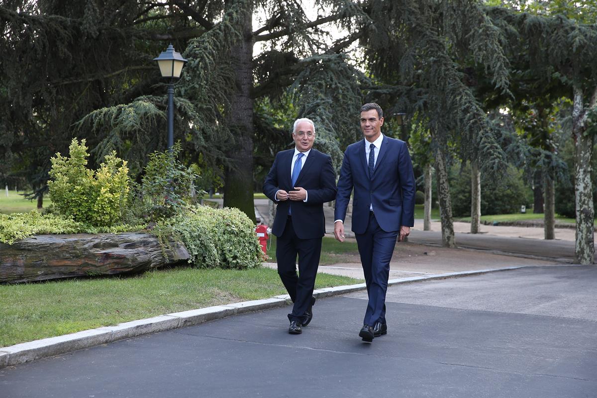 13/09/2018. Sánchez recibe al presidente de La Rioja. El presidente del Gobierno, Pedro Sánchez, y el presidente de la Comunidad Autónoma de...