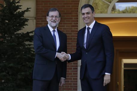 15/05/2018. Mariano Rajoy recibe a Pedro Sánchez. El presidente del Gobierno, Mariano Rajoy, recibe al secretario general del PSOE, Pedro Sánchez.