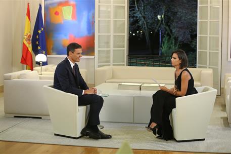 17/09/2018. Entrevista del presidente del Gobierno en la Sexta. El presidente del Gobierno, Pedro Sánchez, junto a la periodista Ana Pastor,...