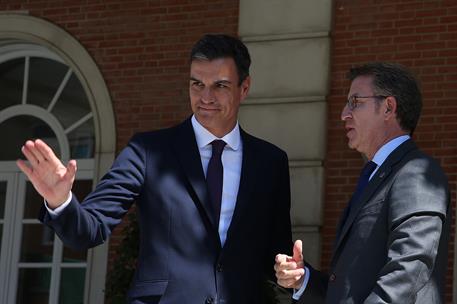 17/07/2018. El presidente se reúne con el presidente de la Xunta de Galicia. El presidente del Gobierno, Pedro Sánchez, recibe al presidente...