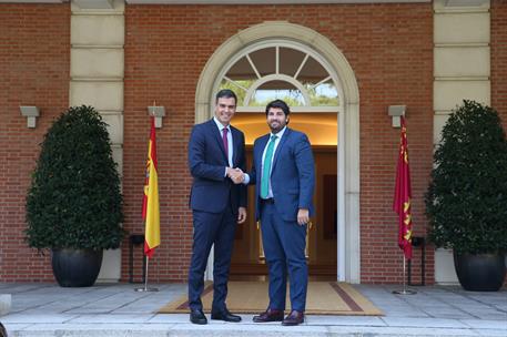 18/09/2018. Sánchez recibe al presidente de la Región de Murcia. El presidente del Gobierno, Pedro Sánchez, recibe en el Palacio de La Moncl...