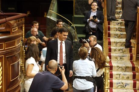 20/06/2018. Sánchez asiste a la sesión de control al Gobierno en el Congreso. El presidente del Gobierno, Pedro Sánchez, a su llegada a la s...