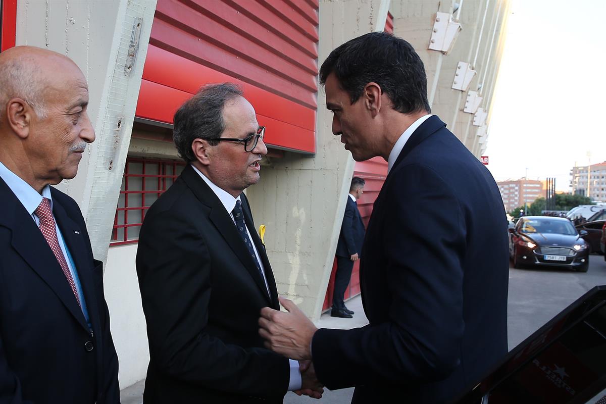22/06/2018. Sánchez asiste a la inauguración de los XVIII Juegos Mediterráneos. El presidente del Gobierno, Pedro Sánchez, saluda al preside...