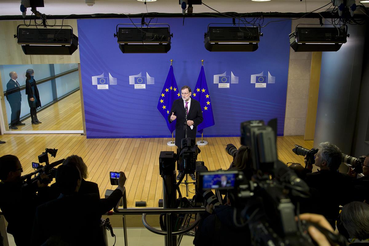 23/02/2018. Rajoy asiste a Conferencia de alto nivel sobre el Sahel. El presidente del Gobierno, Mariano Rajoy, atiende a los medios de comu...
