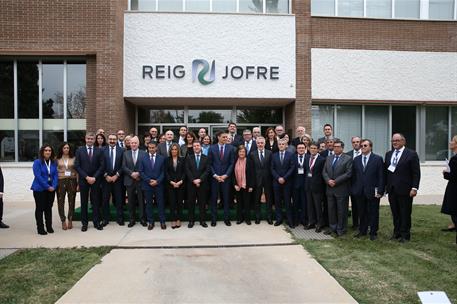 23/10/2018. Sánchez inaugura la ampliación de las instalaciones de la planta farmacéutica Reig Jofre. El presidente del Gobierno, Pedro Sánc...