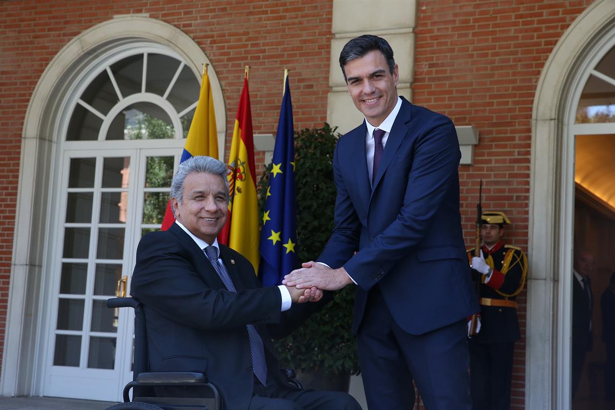 26/07/2018. Pedro Sánchez recibe al presidente de la República del Ecuador. El presidente del Gobierno, Pedro Sánchez, ha recibido en La Mon...