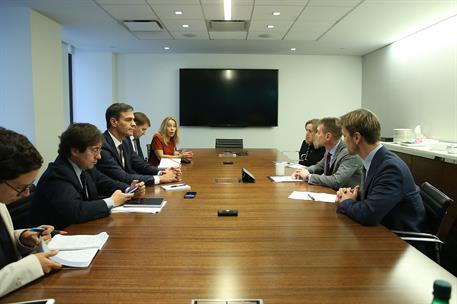 26/09/2018. Pedro Sánchez visita la sede del Wall Street Journal. El presidente del Gobierno, Pedro Sánchez, durante la reunión que ha mante...