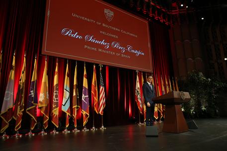 28/09/2018. Pedro Sánchez en Los Ángeles. El presidente del Gobierno, Pedro Sánchez, durante su intervención en la Universidad del Sur de California.