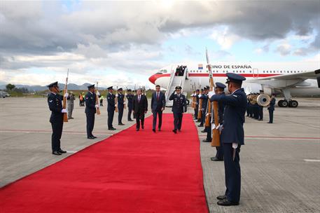 29/08/2018. Llegada de Pedro Sánchez a Colombia. El presidente del Gobierno, Pedro Sánchez, a su llegada al aeropuerto internacional de Bogotá.