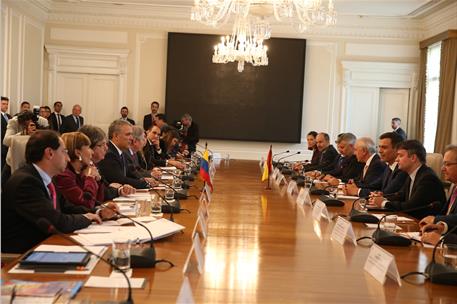 30/08/2018. Viaje de Pedro Sánchez a Latinoamérica: Colombia. Reunión de trabajo de las delegaciones de España y Colombia, presididas por Sá...