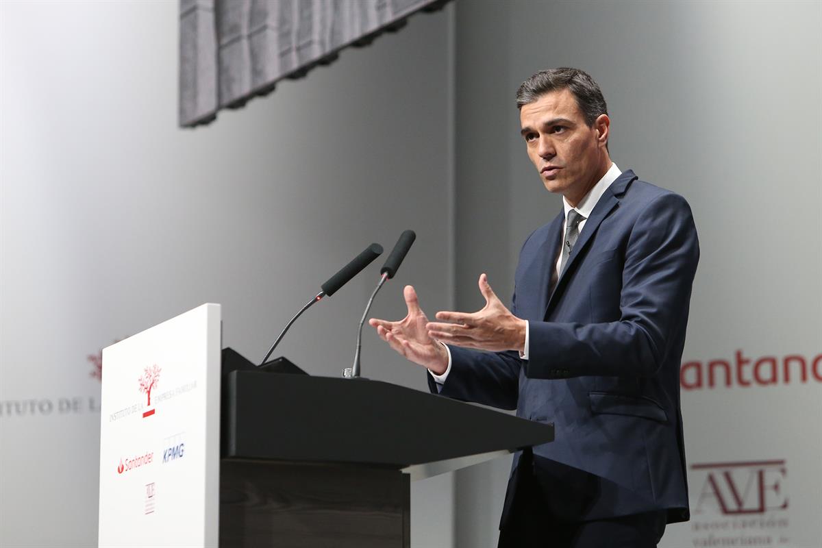 30/10/2018. Sánchez clausura el Congreso Nacional de la Empresa Familiar. El presidente del Gobierno, Pedro Sánchez, durante su intervención...