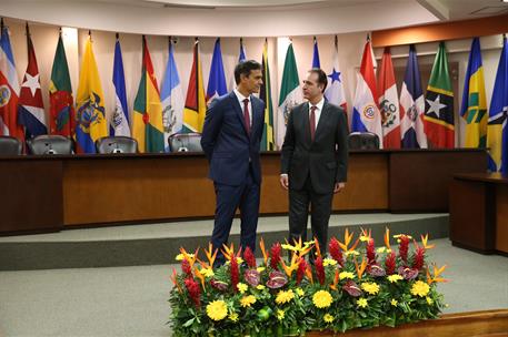 31/08/2018. Viaje de Pedro Sánchez a Latinoamérica: Costa Rica. El presidente del Gobierno, Pedro Sánchez, junto al presidente de la Corte I...
