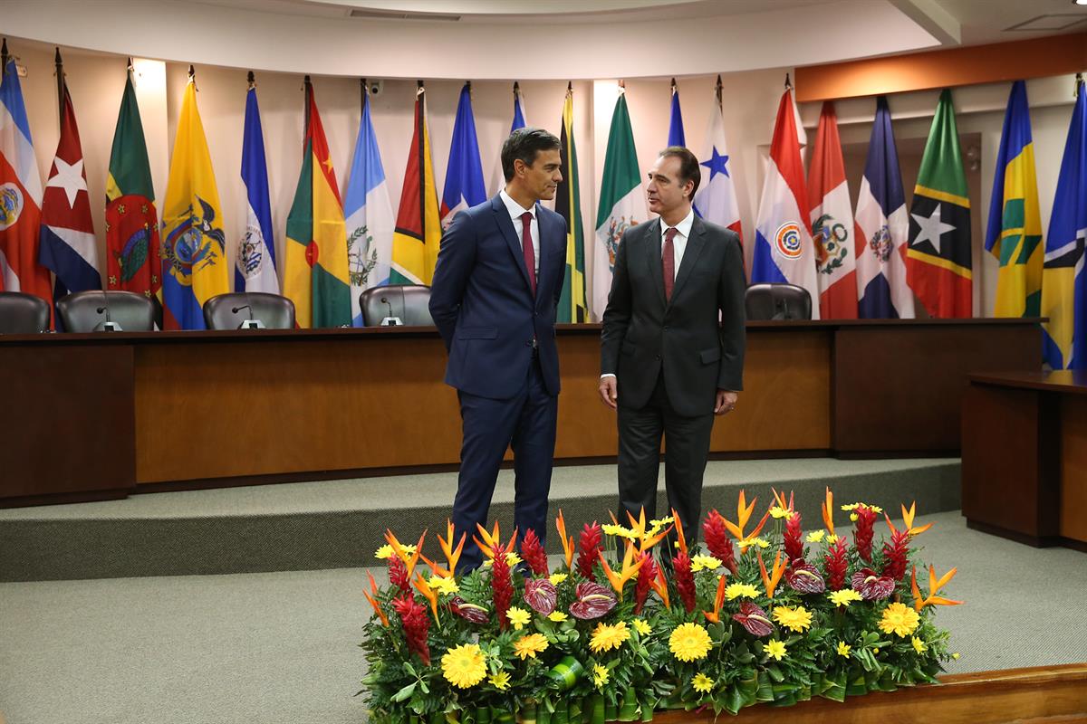 31/08/2018. Viaje de Pedro Sánchez a Latinoamérica: Costa Rica. El presidente del Gobierno, Pedro Sánchez, junto al presidente de la Corte I...