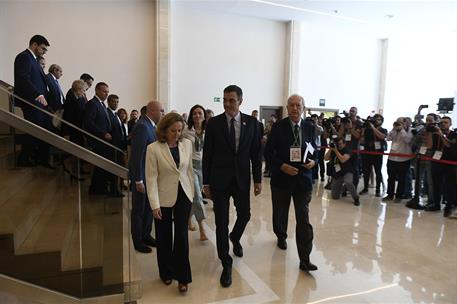 1/06/2019. Sánchez clausura la XXXV reunión del Círculo de Economía. El presidente del Gobierno en funciones, Pedro Sánchez, junto a la mini...