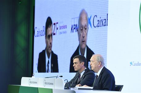 1/06/2019. Sánchez clausura la XXXV reunión del Círculo de Economía. El presidente del Gobierno en funciones, Pedro Sánchez, junto al presid...