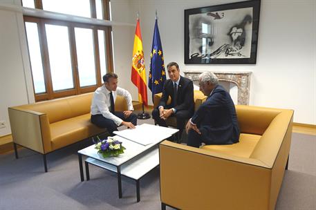 2/07/2019. Pedro Sánchez asiste al Consejo Europeo Extraordinario. El presidente del Gobierno en funciones, Pedro Sánchez, junto al presiden...