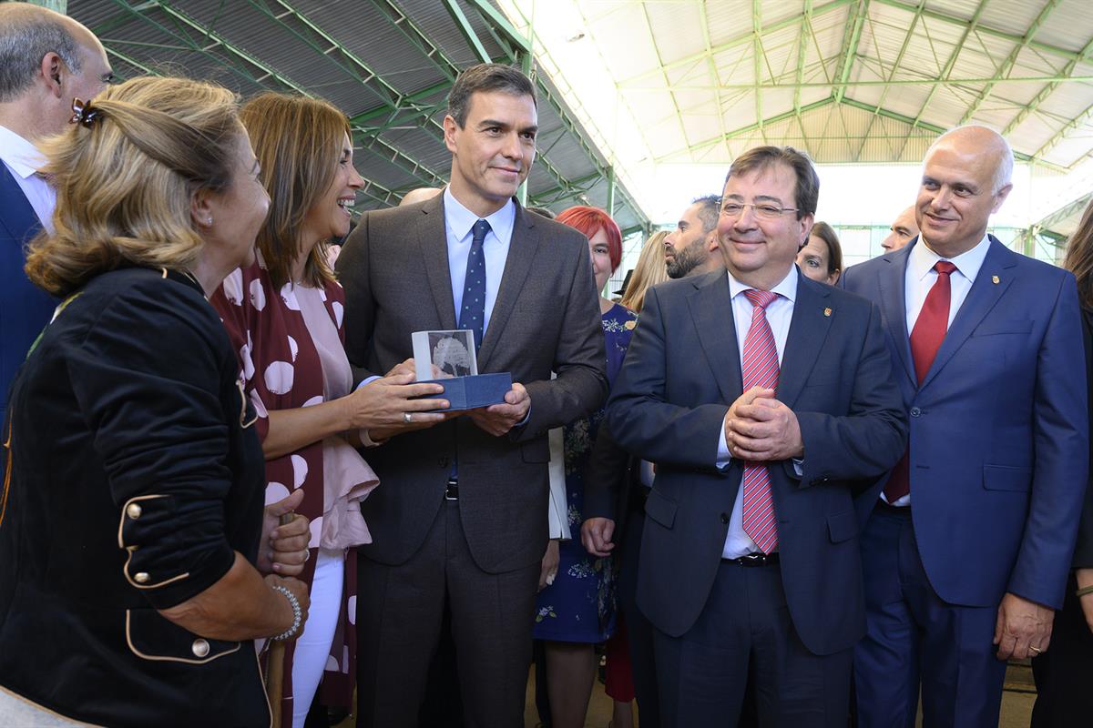 3/10/2019. Pedro Sánchez, en la Feria Internacional Ganadera de Zafra (Badajoz). El presidente del Gobierno en funciones, Pedro Sánchez, dur...