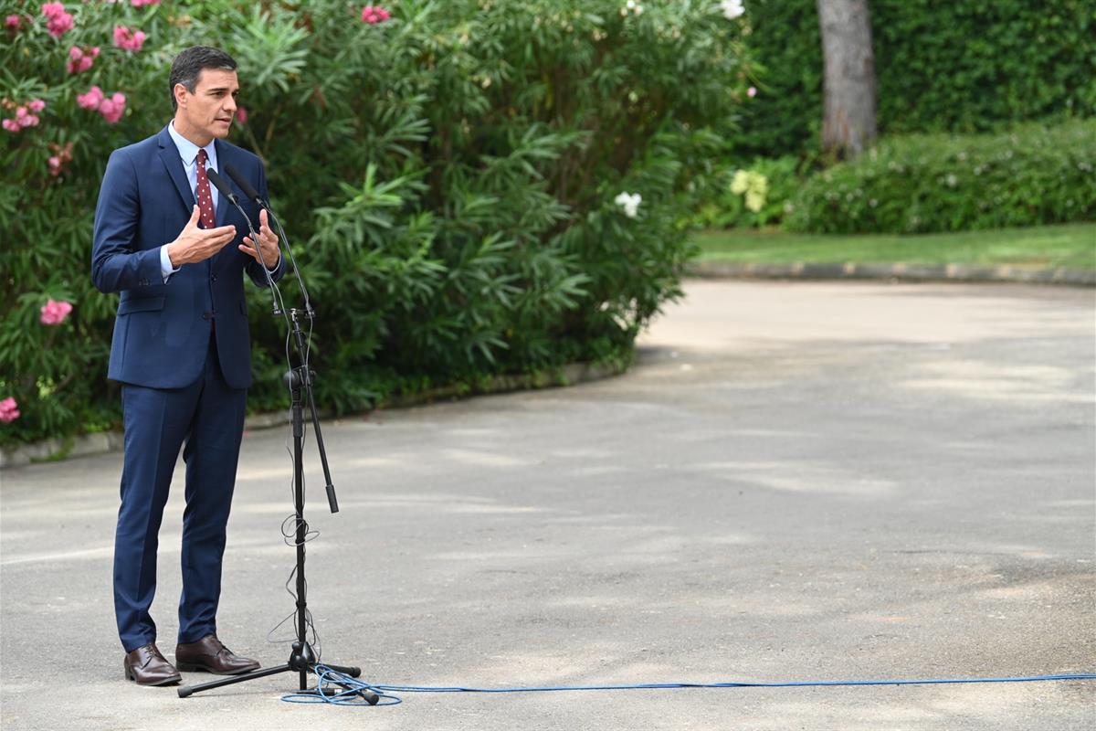 7/08/2019. Despacho de Pedro Sánchez con Felipe VI. El presidente del Gobierno en funciones, Pedro Sánchez, atiende a los medios de comunica...