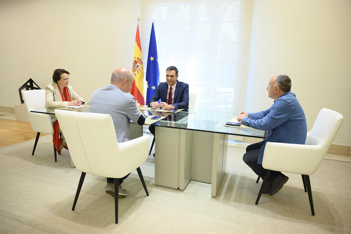 8/08/2019. Pedro Sánchez se reúne con los representantes de los agentes sociales. El presidente del Gobierno en funciones, Pedro Sánchez, ju...