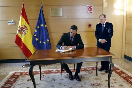 11/01/2019. Pedro Sánchez visita el Centro Nacional de Inteligencia. El presidente del Gobierno, Pedro Sánchez, durante su visita a las inst...