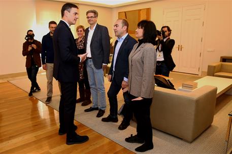 12/03/2019. Pedro Sánchez recibe a representates del movimiento ecologista en el Palacio de La Moncloa. El presidente del Gobierno, Pedro Sá...