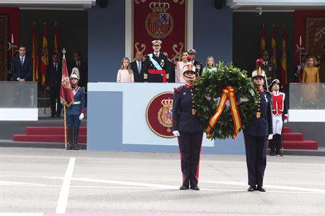 12/10/2019. 12 de Octubre. El presidente del Gobierno en funciones, Pedro Sánchez, en la tribuna de autoridades, durante el acto de homenaje...