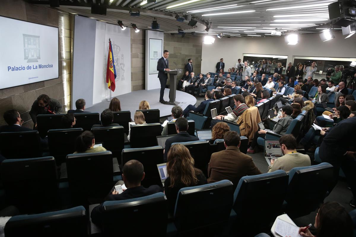 15/02/2019. Declaración institucional del presidente del Gobierno. El presidente del Gobierno, Pedro Sánchez, durante la declaración institu...