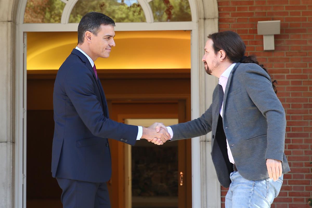 16/10/2019. Pedro Sánchez se reúne con el secretario general de Podemos, Pablo Iglesias. El presidente del Gobierno en funciones, Pedro Sánc...