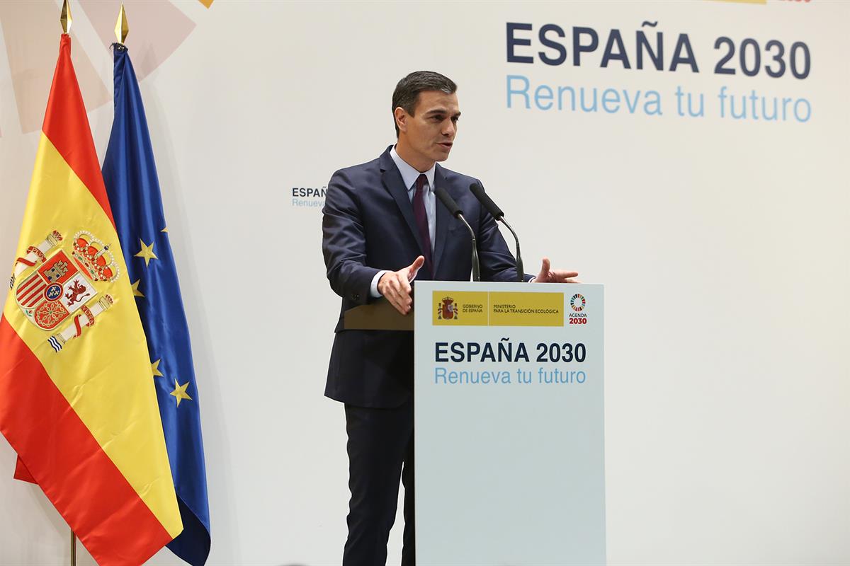 20/02/2019. Sánchez asiste a la presentación del anteproyecto de Ley de Cambio Climático y Transición Energética. El presidente del Gobierno...