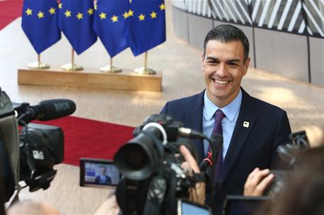 20/06/2019. Pedro Sánchez asiste al Consejo Europeo. El presidente del Gobierno en funciones, Pedro Sánchez, atiende a los medios de comunic...