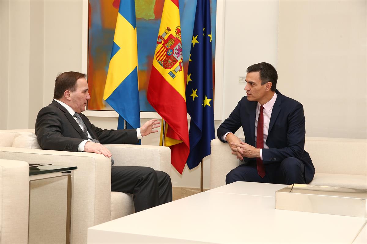 22/02/2019. Pedro Sánchez recibe al primer ministro de Suecia. El presidente del Gobierno, Pedro Sánchez, conversa con el primer ministro de...