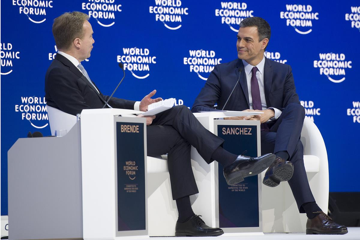 23/01/2019. Pedro Sánchez participa en el Foro Económico de Davos. El presidente del Gobierno, Pedro Sánchez, durante el coloquio posterior ...