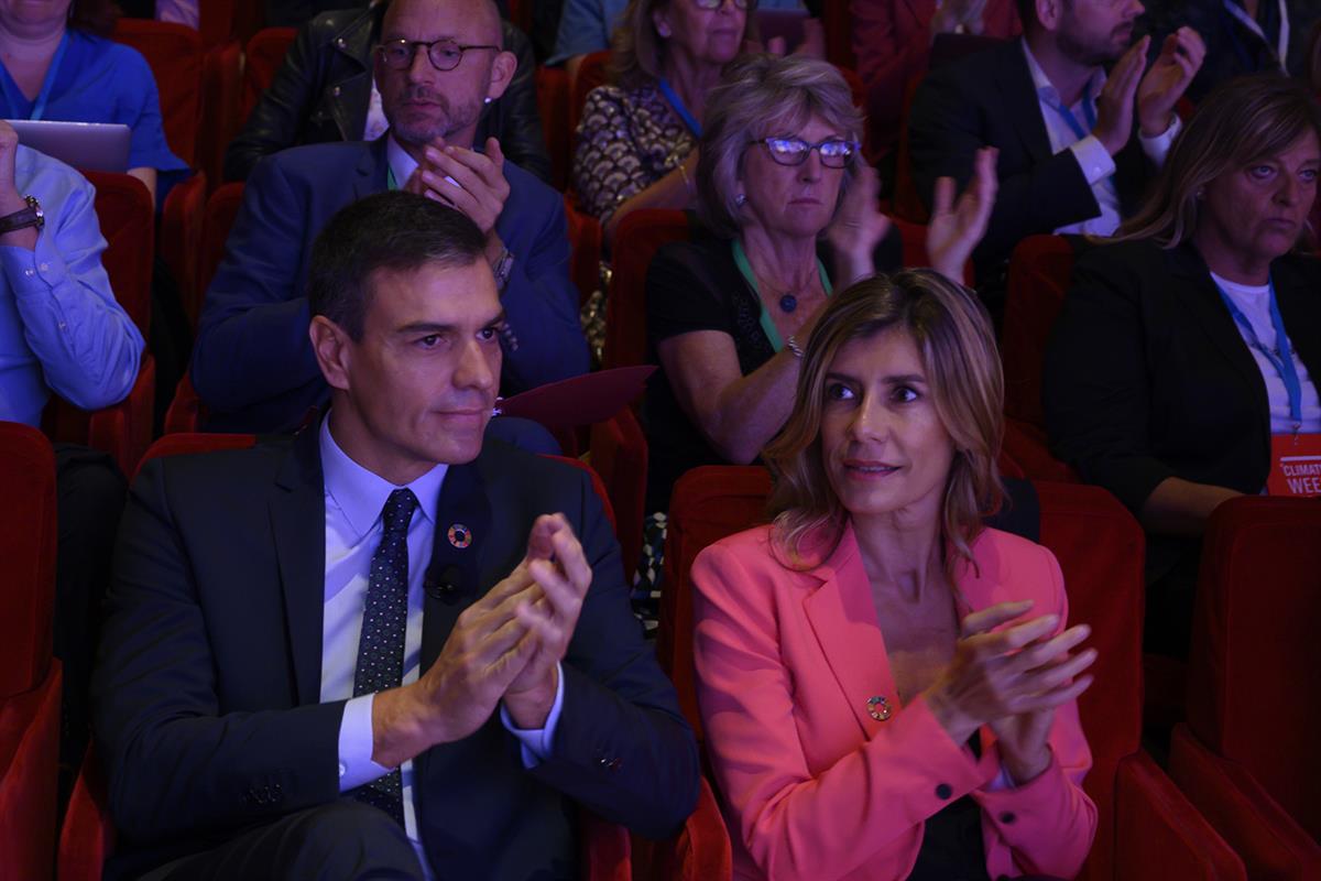 23/09/2019. Sánchez Climate Week. El presidente del Gobierno en funciones, Pedro Sánchez, junto a su mujer, Begoña Gómez, en la Climate Week...
