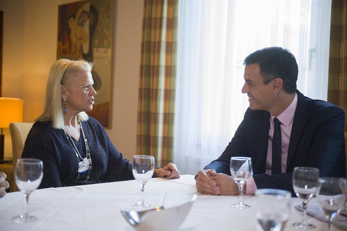 24/01/2019. Pedro Sánchez participa en el Foro Económico Mundial de Davos. El presidente del Gobierno, Pedro Sánchez, durante la reunión que...