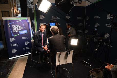 25/09/2019. Sánchez participa en el Foro Bloomberg. El presidente del Gobierno en funciones, Pedro Sánchez, durante su intervención en el Fo...