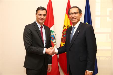 28/02/2019. Pedro Sánchez recibe al presidente de Perú, Martín Vizcarra. El presidente del Gobierno, Pedro Sánchez, ha recibido en La Monclo...