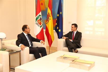 28/02/2019. Pedro Sánchez recibe al presidente de Perú, Martín Vizcarra. El presidente del Gobierno, Pedro Sánchez, ha recibido en La Monclo...