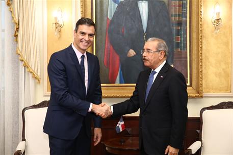 29/01/2019. Pedro Sánchez visita la República Dominicana. El presidente del Gobierno, Pedro Sánchez, saluda al presidente de la República Do...