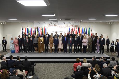 29/06/2019. Pedro Sánchez asiste a la cumbre del G-20. Foto de familia de los asistentes a la sesión sobre 'Empoderamiento de la mujer" en l...