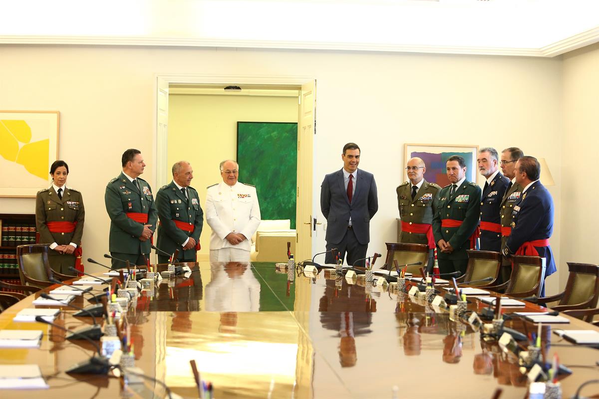 29/07/2019. Sánchez recibe a los oficiales generales de las Fuerzas Armadas y la Guardia Civil. El presidente del Gobierno en funciones, Ped...